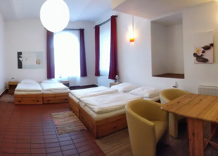 Отель Picobello Гёрлиц